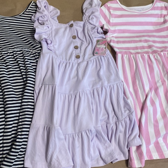 Lot of little girls size 6 dresses(x6), romper(1), denim jacket and sweater - Picture 7 of 12